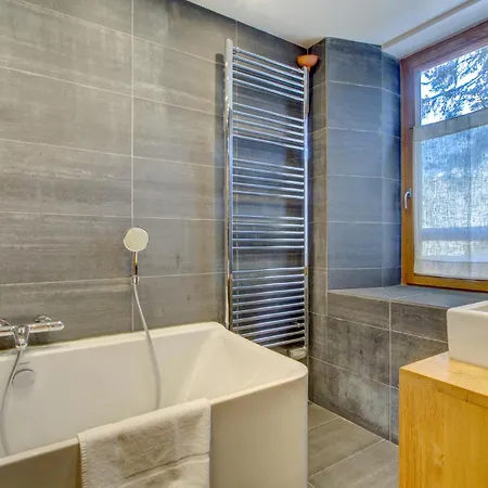 1 Apartamento *
